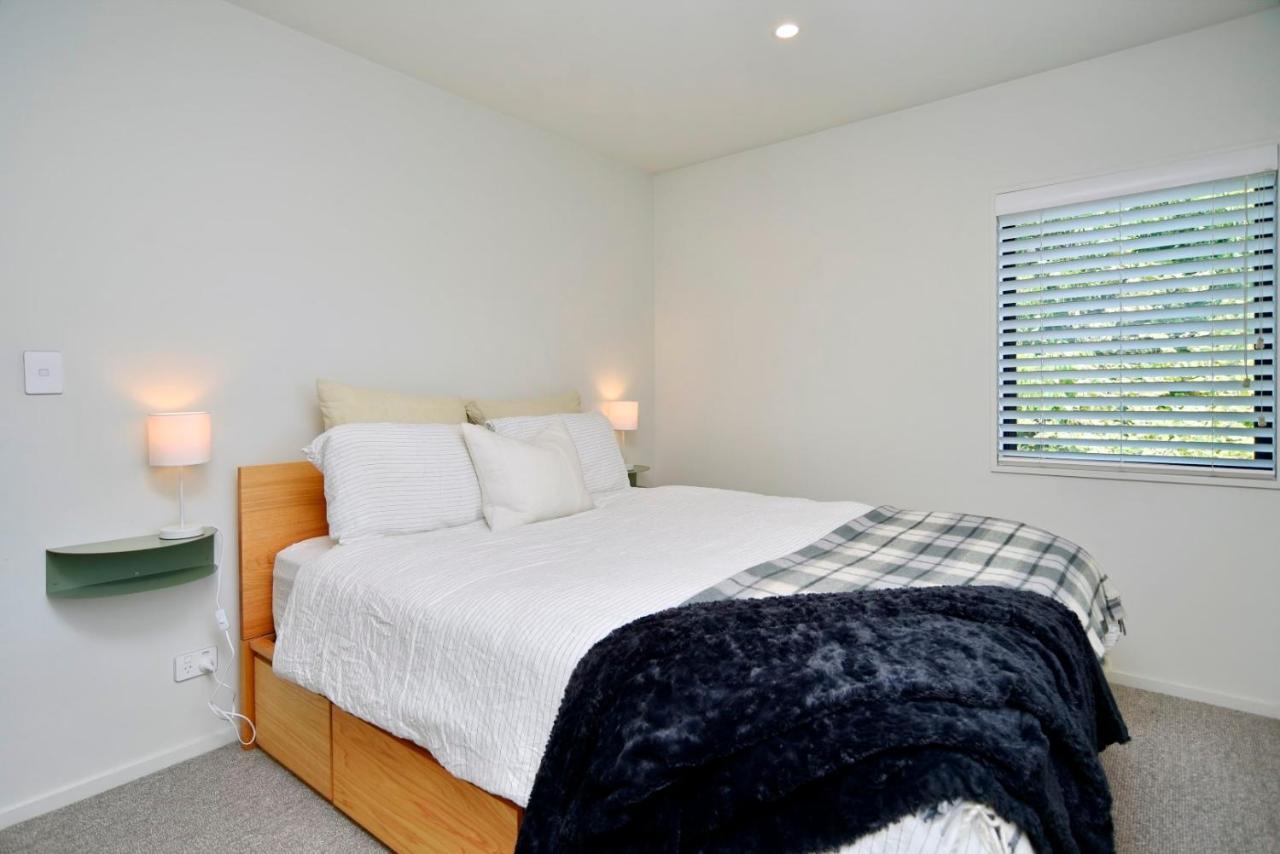 Dickens St - Christchurch Holiday Homes Exterior photo